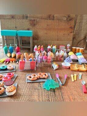 Our Generation OG Sweet Shop Ice Cream Truck Accessories Lot Over 100 Pieces